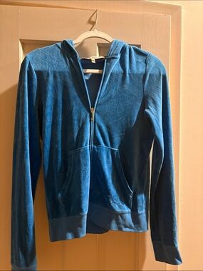 Juicy Women's Blue Velour Zip-Up Hoodie Jacket
